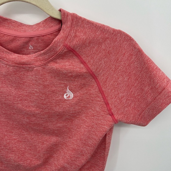 Ryderwear Essential Seamless crop tee - Picture 3 of 7